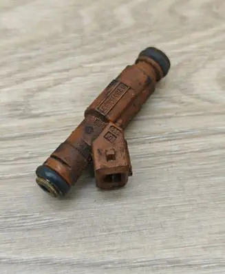 Volvo XC90 Fuel injector 9186340