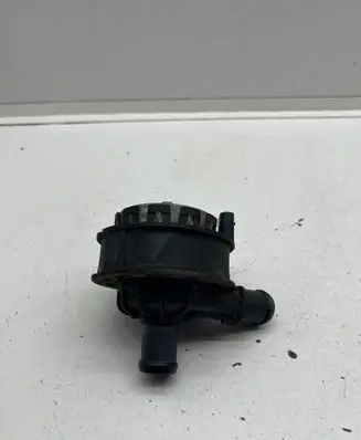 Volkswagen Golf VIII Electric auxiliary coolant/water pump 3Q0965567E 211220