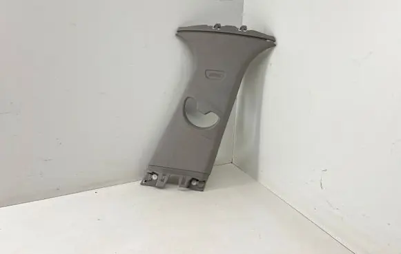 BMW 1 F20 F21 (B) pillar trim (top) 7221026