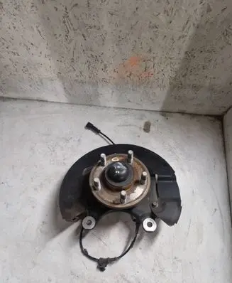 Ford Mustang VI Front wheel hub spindle knuckle 