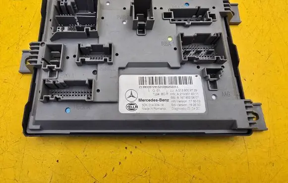 Mercedes-Benz E W213 Other control units/modules A2139009729 A2139016011 A1679020607