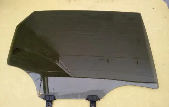 Hyundai Kona I Rear door window glass