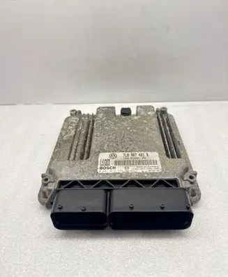 Volkswagen Touareg I Engine control unit/module 7L0907401B 1039S14657 0281012773