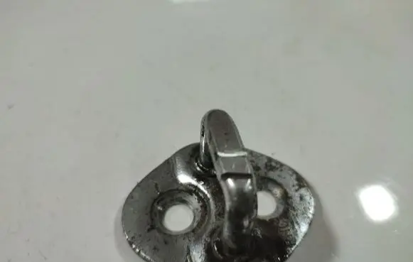 Hyundai i30 Front door lock loop/hook striker 