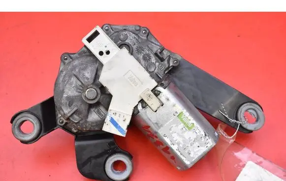 Opel Astra H Rear window wiper motor