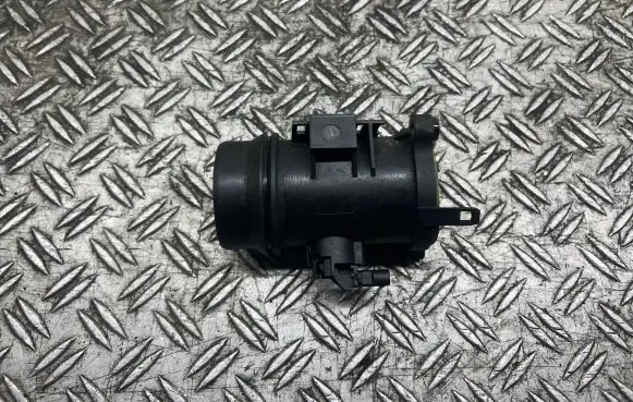 BMW X1 E84 Mass air flow meter 11618519492