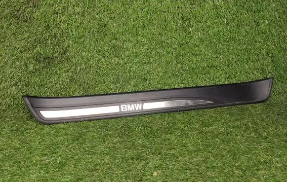 BMW 3 E90 E91 Side skirt front trim 7060279 51477060279 7172295