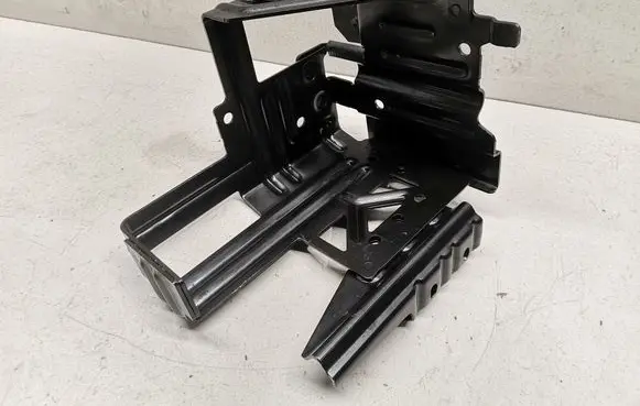 BMW iX Battery bracket 8717937 871793705