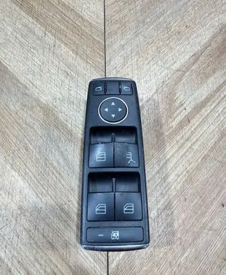 Mercedes-Benz C AMG W204 Electric window control switch A2049055302 10021550 90169120930279