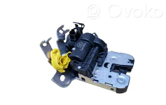 Cupra Leon Tailgate/trunk/boot lock/catch/latch 4M0827506D