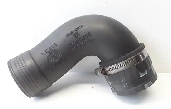 Volvo V70 Intercooler hose/pipe 30751920