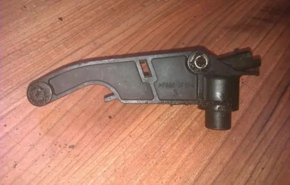 Peugeot 206 Crankshaft position sensor 9625423880