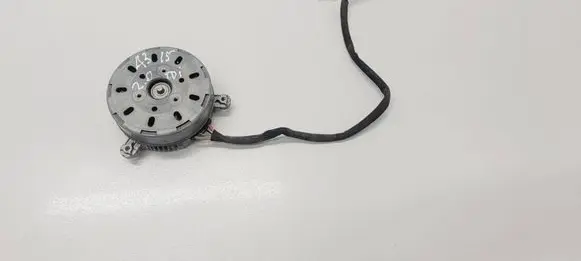 Audi A3 S3 8V Electric radiator cooling fan 5Q0121203CN