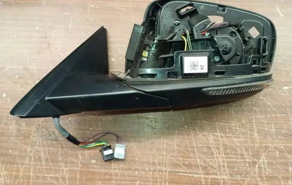 Renault Koleos II Front door electric wing mirror 963027602R 963317930R