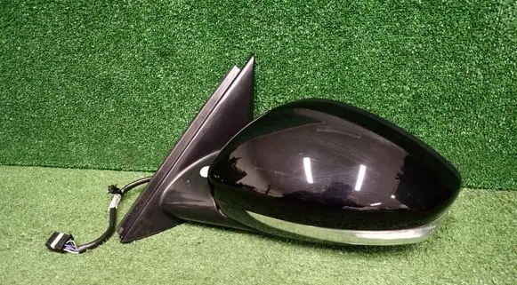 Citroen C3 Front door electric wing mirror 