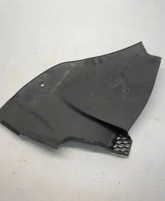 BMW 7 G11 G12 Wiper trim 7357239 11252010 0510607108