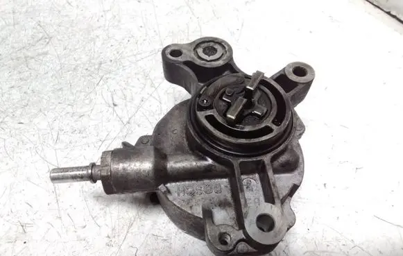 Ford Focus C-MAX Vacuum pump D1651C1 0307P