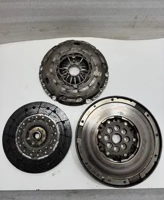 Opel Meriva B Clutch set kit 55565893