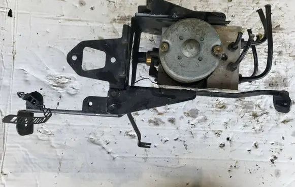Audi A4 S4 B7 8E 8H ABS Pump 8E0614111