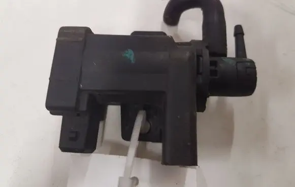 Opel Antara Turbo solenoid valve 25183170