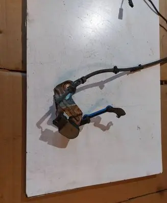 Headlight/headlamp level sensor