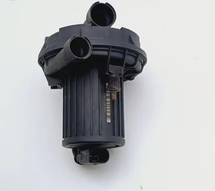 Audi A4 S4 B6 8E 8H Secondary air pump 8E0906613D 06A959253B