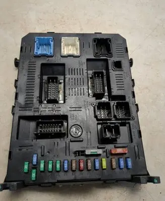 Citroen C4 Grand Picasso Comfort/convenience module 9661940080 BSI2004H01 01270906