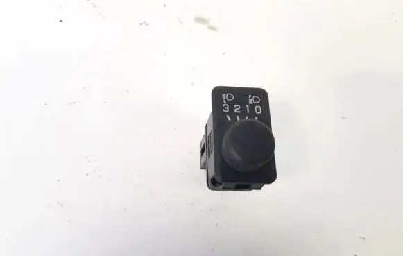 Nissan Primera Headlight level height control switch