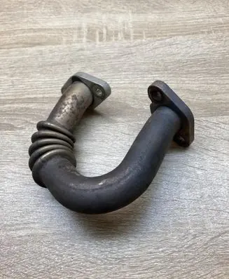Volkswagen Golf VI EGR valve line/pipe/hose 03P131521E