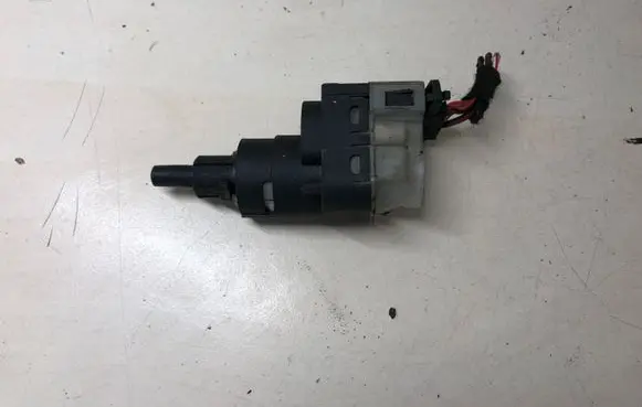 Audi A4 S4 B6 8E 8H Brake pedal sensor switch 22912E