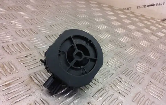Suzuki SX4 S-Cross Alarm system siren 3C21058T00