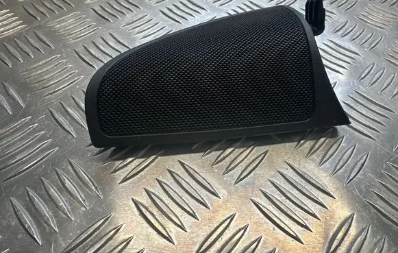 Mercedes-Benz GLC X253 C253 Side speaker trim/cover A2537200148