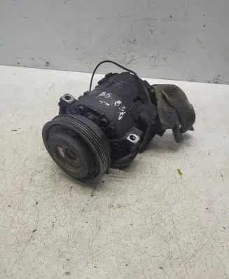 Volkswagen PASSAT B5 Air conditioning (A/C) compressor (pump)
