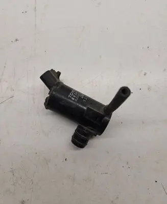 Toyota Highlander XU70 Windscreen/windshield washer pump 8534908010