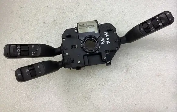 Alfa Romeo 159 Wiper turn signal indicator stalk/switch 51771960 01560722020