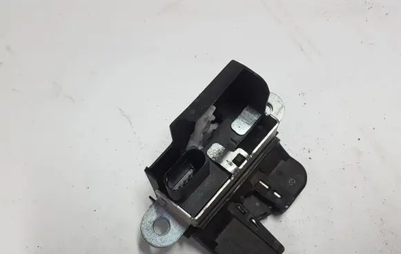 Volkswagen PASSAT B7 Tailgate lock latch 1K6827505FXAUTOPX 1K6827505F