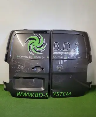 Opel Vivaro Back/rear loading door 