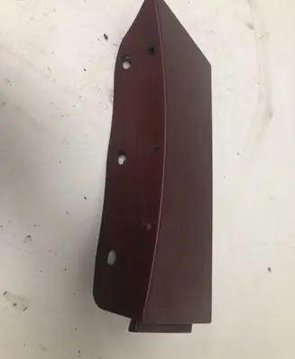 Fender trim (molding)