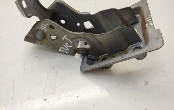 Hyundai Tucson JM Clutch pedal mounting bracket assembly 