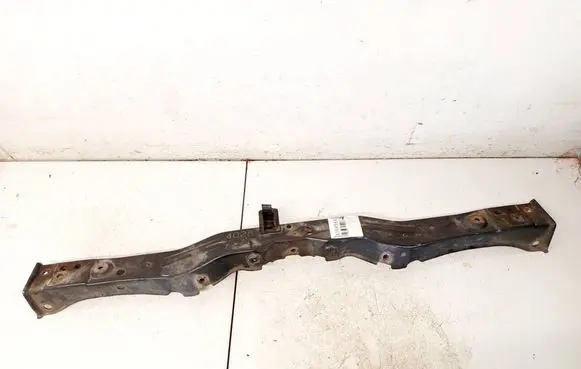 Toyota Avensis T250 Radiator support slam panel