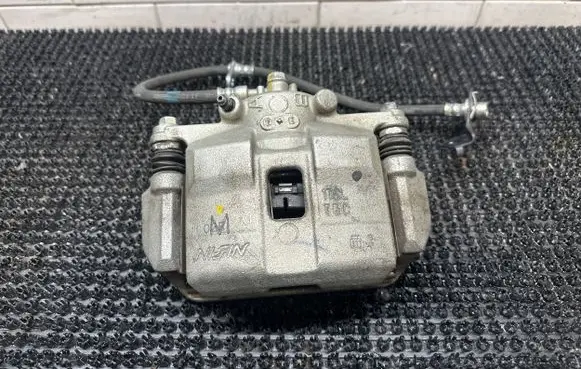 Honda Jazz IV GR Front brake caliper