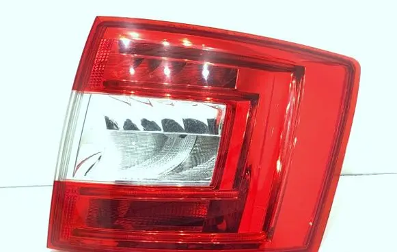 Skoda Octavia Mk3 (5E) Rear/tail lights 5E9945112A