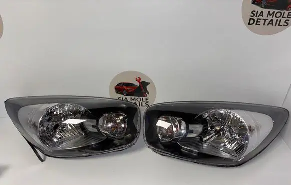 KIA Picanto Headlights/headlamps set 921011Y0 921021Y0