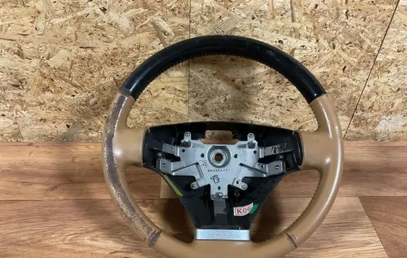 Hyundai Coupe Steering wheel 