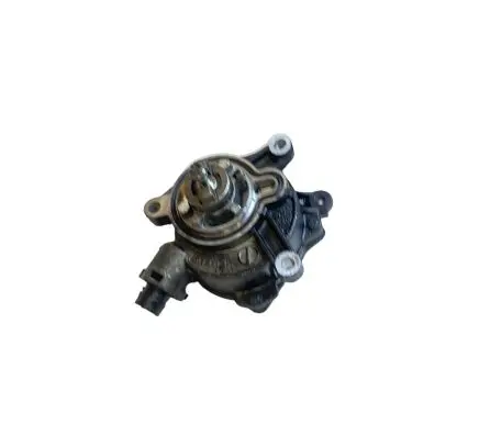 Volvo V70 Vacuum pump 31375107