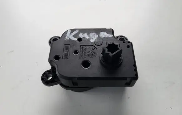 Ford Kuga II A/C air flow flap actuator/motor 