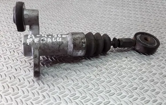 Audi A4 S4 B5 8D Clutch master cylinder 8D1721401