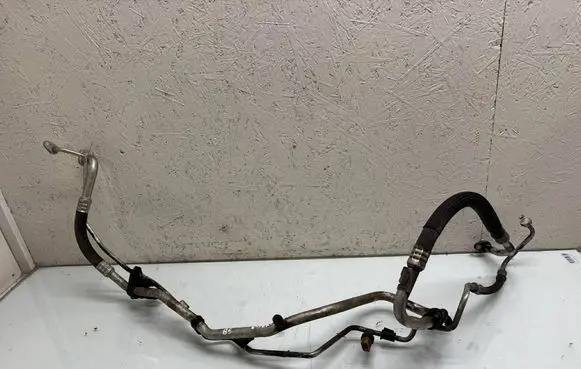 Peugeot Expert Air conditioning (A/C) pipe/hose 9807761280