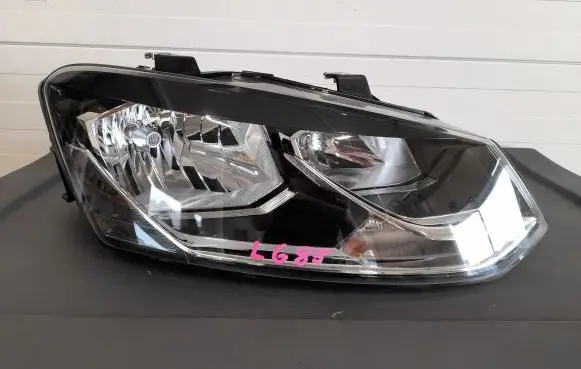 Volkswagen Polo V 6R Headlight/headlamp