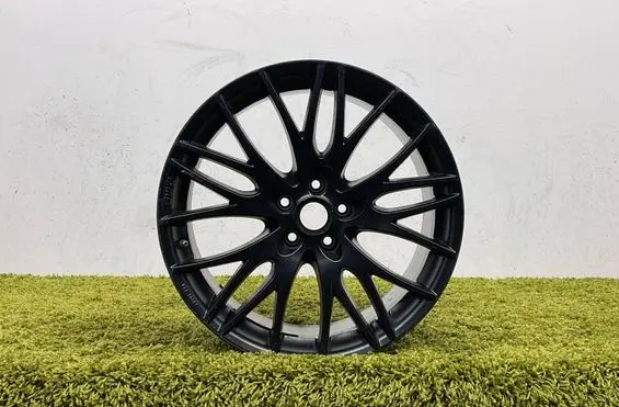 Porsche Macan (95B) R19 alloy rim 